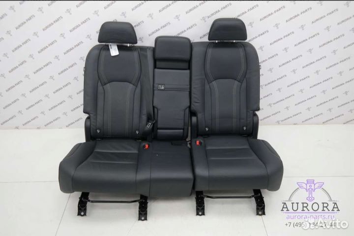 Комплект сидений чёрная перфорированная кожа RX450