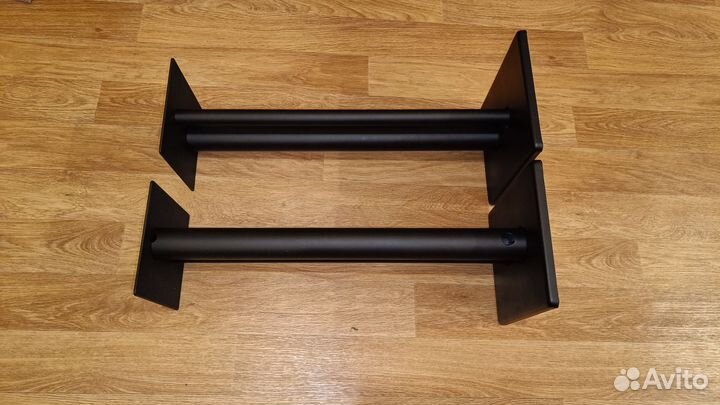 Стойки под акустику