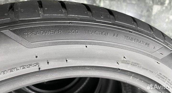 Hankook Ventus S1 Evo 3 K127 245/45 R18 100Y