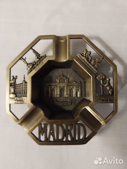 Пепельница Мадрид