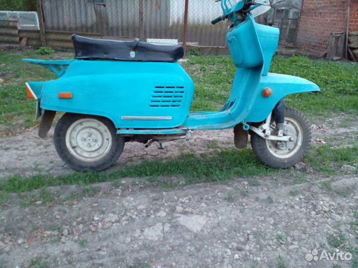 Продаю моторолер