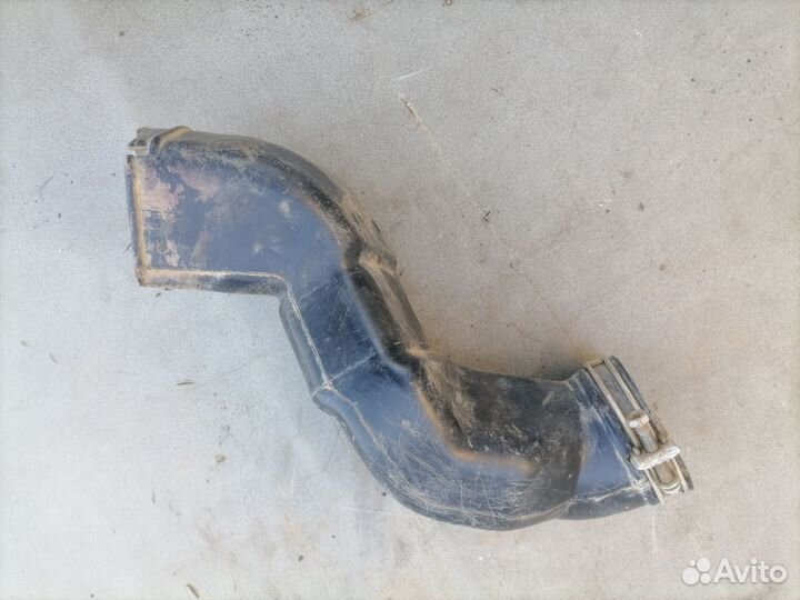 Патрубок воздушный для Mitsubishi Lancer (C6)