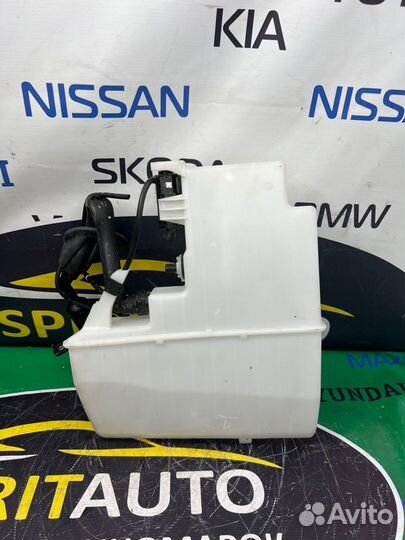 Бачок стеклоомывателя Kia Stinger 1 G6DP 2017-2023