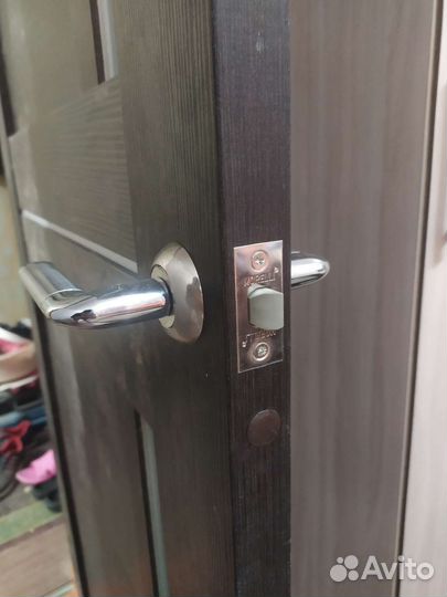 Установка, ремонт межкомнатных дверей