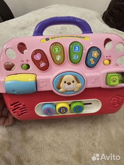 Развивающая игрушка fisher price переноска