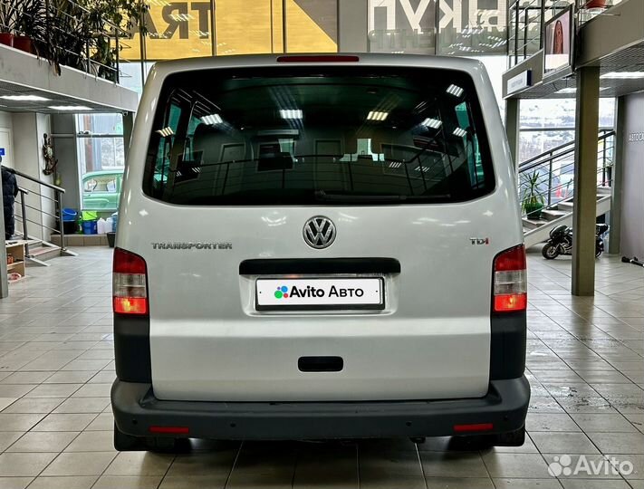 Volkswagen Transporter 2.0 МТ, 2010, 392 000 км
