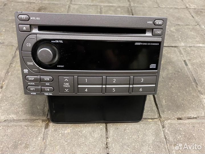 86201-SA200 штатная магнитола subaru forester (S11