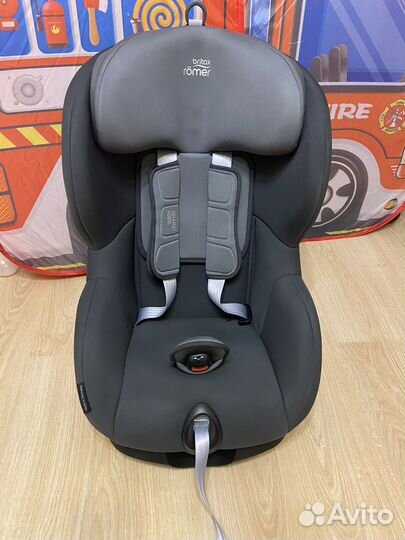 Автокресло Britax Romer trifix2 i size