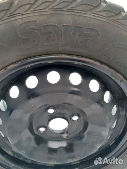 Sava Eskimo Stud 185/65 R15
