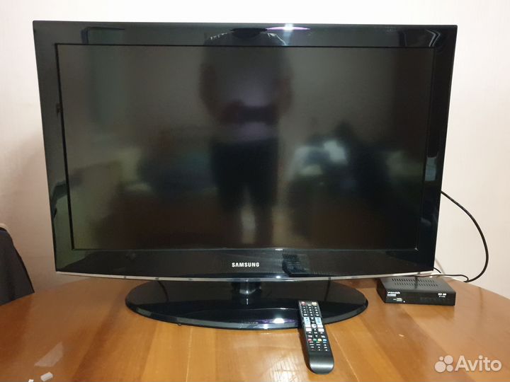 Телевизор samsung