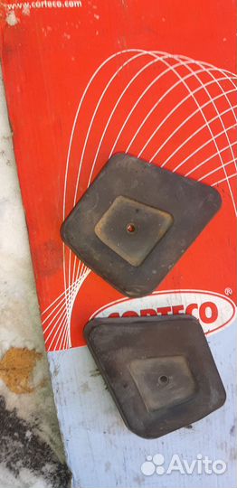 Пыльники на телевизор пассат б5