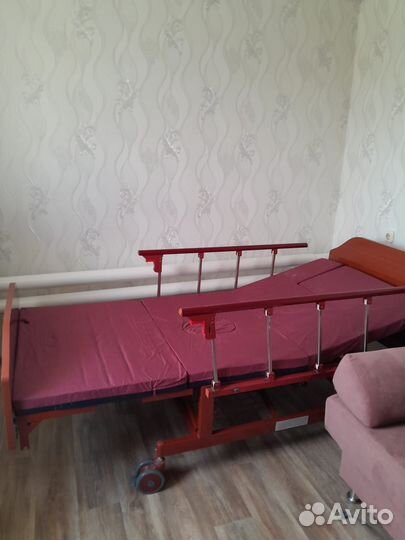 Кровать для лежачих больных бу