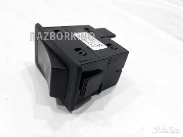 Кнопка обогрева сидений