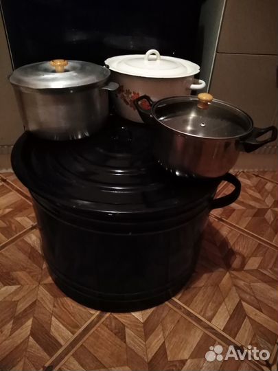 Кастрюля эмаль 55л; эмаль3л; сталь 2л Kaiserhoff