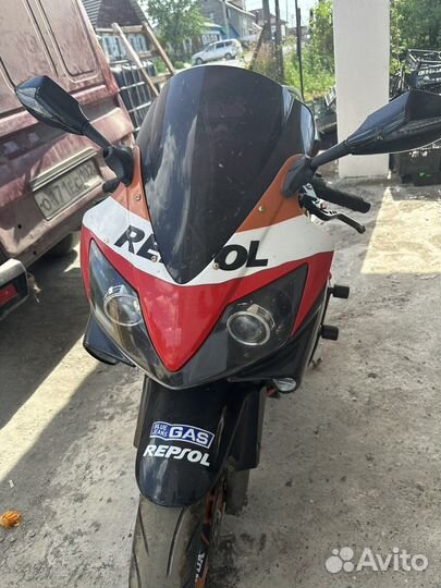 Honda cbr 600 f4i