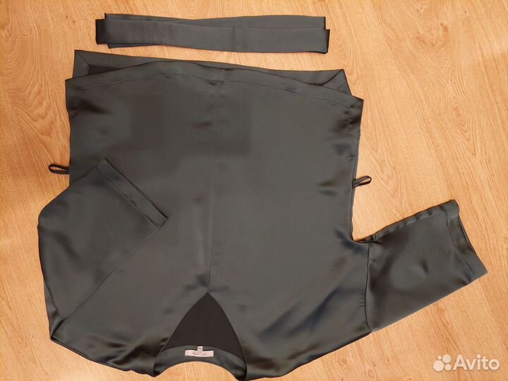 Нарядная блузка 54 размер