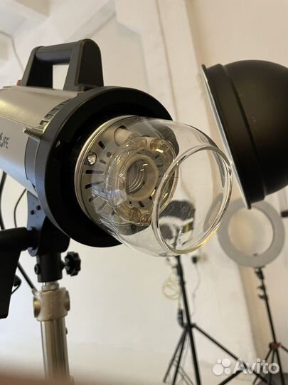 Вспышка студийная Falcon Eyes Sprinter II 300 BW