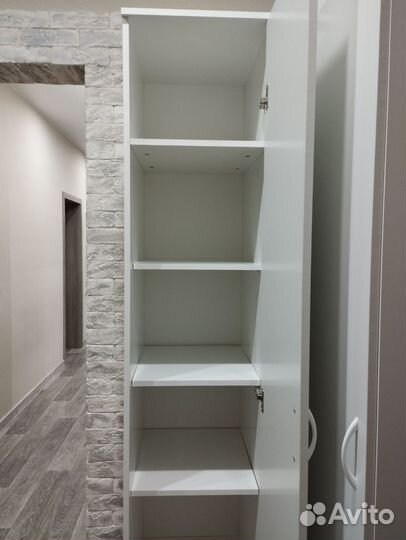 Угловой шкаф