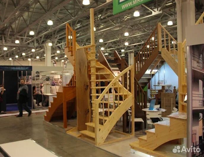 Лестница деревянная эконом