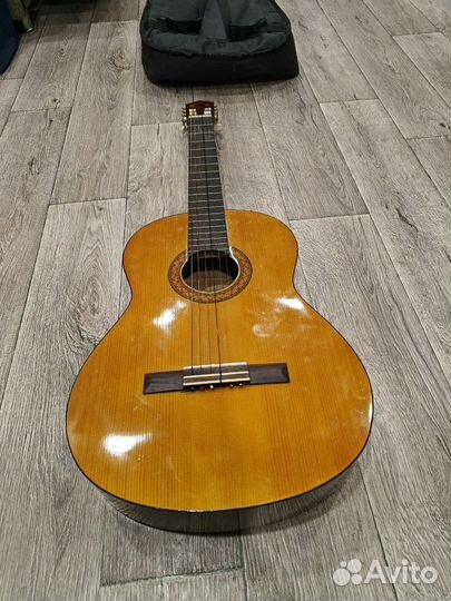 Гитара yamaha c40