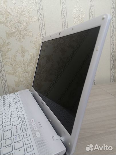 Ноутбук Sony Vaio 15.6 / Windows 10