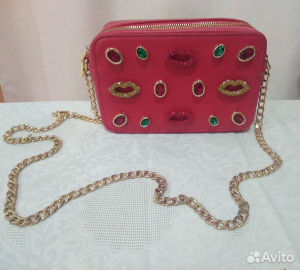 Продаётся сумочка