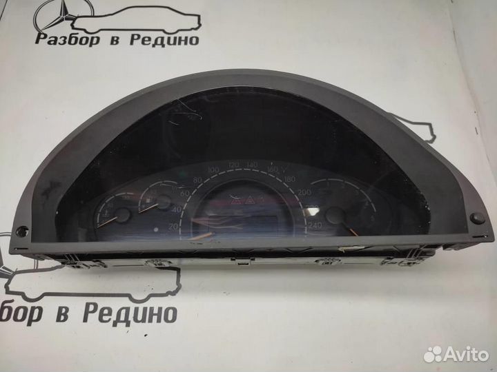 Щиток приборов w220 S-class 613.960 2000