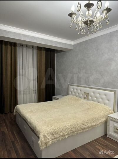 1-к. квартира, 64 м², 2/5 эт.