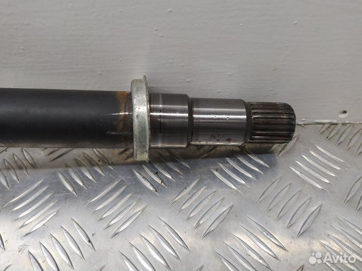 Б/У Полуось передняя правая (приводной вал, ШРУС)