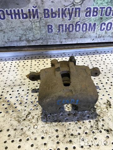 Суппорт передний правый Kia Ceed 1