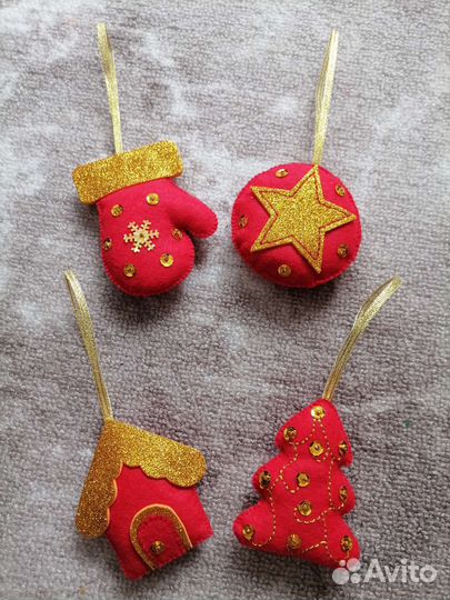 Новогодние игрушки из фетра