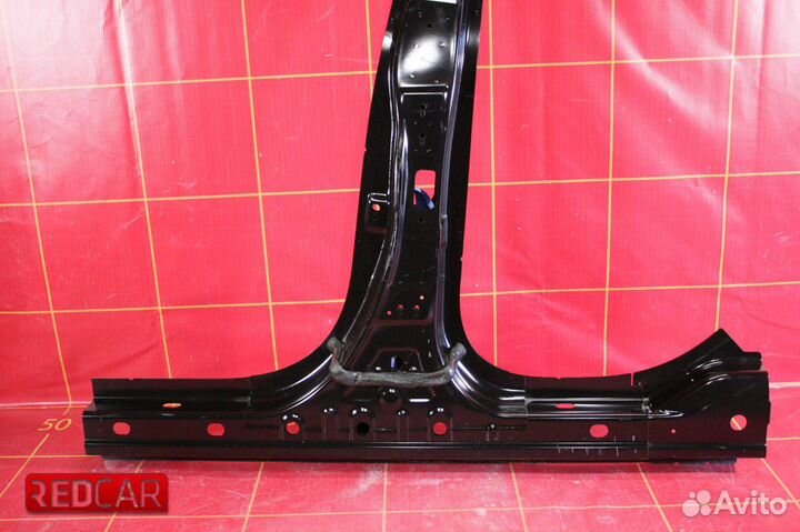 Стойка центр лев (внутр часть) Hyundai Solaris 2