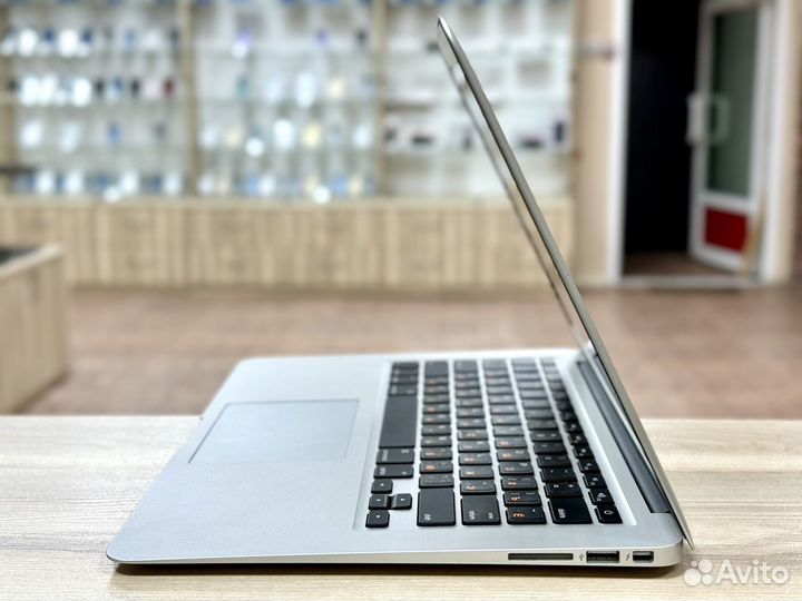 Apple MacBook Air 2017 (13-inch) Доставка+гарантия