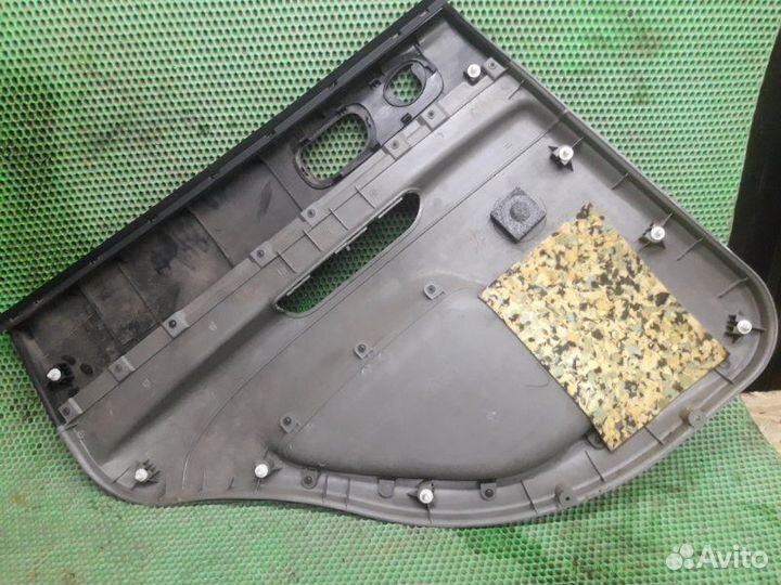 Обшивка карта двери задняя правая Chevrolet Rezzo