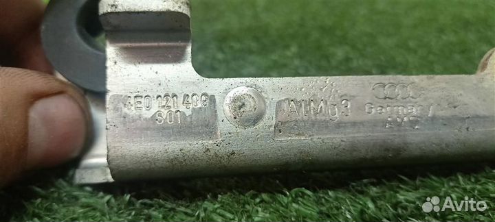 Кронштейн (сопут. товар) Audi Audi A8 4E 2002-2