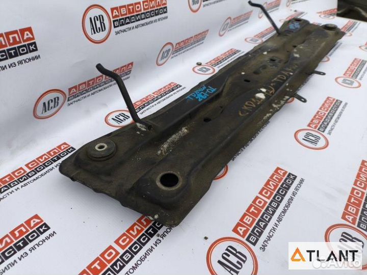 Балка под двс suzuki escudo