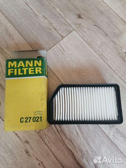 Воздушный фильтр Mann-filter C 27 021