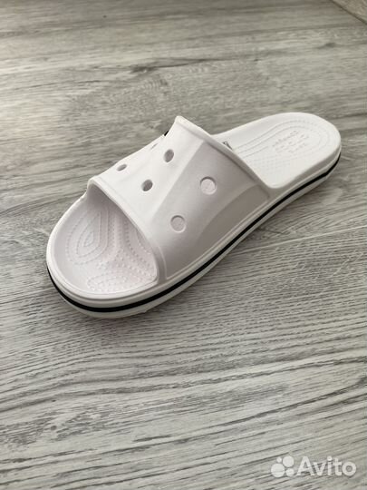 Шлепки crocs