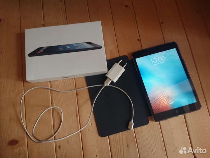 Планшет apple iPad mini 1