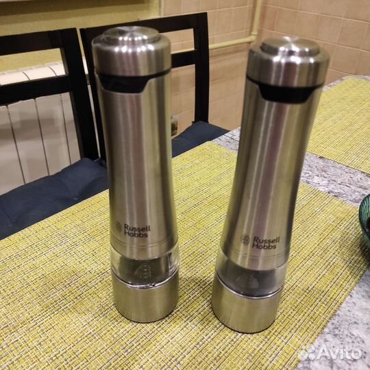 Перечница и солонка электронные rassel hobbs