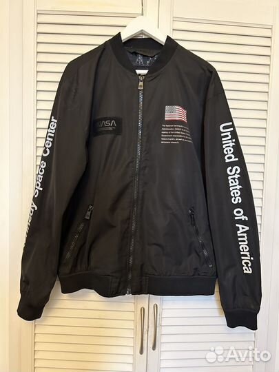 Бомбер pull and bear куртка ветровка (черный)