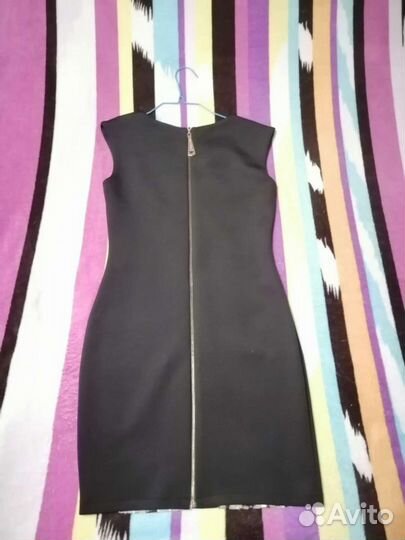 Платье праздничное