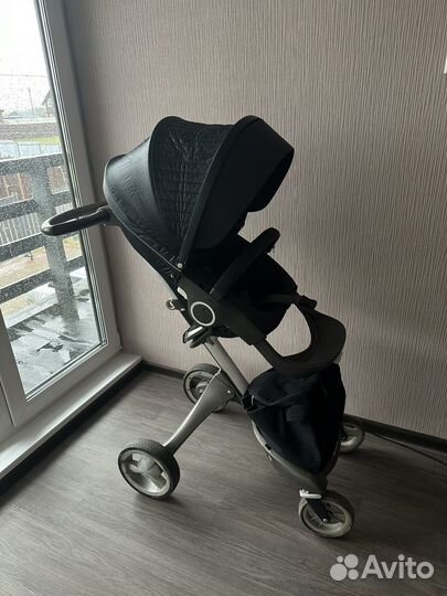 Прогулочная коляска stokke