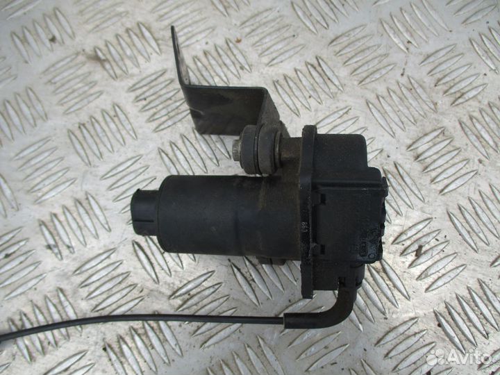 Моторчик привода круиз контроля Бмв е39 2.5