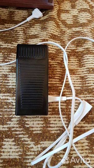 Швейная машина чайка 142м