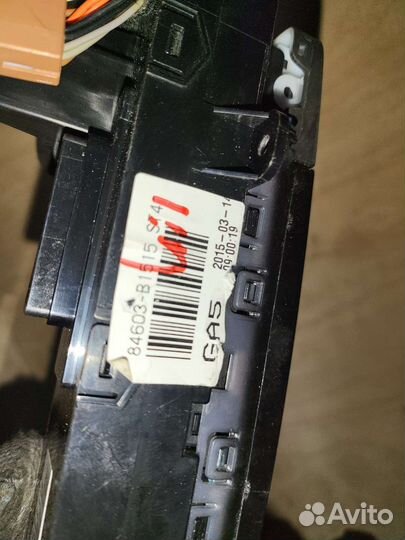 Блок кнопок макси комплектация Genesis G80 DH 2015