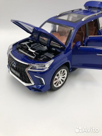 Модель автомобиля Lexus LX 570