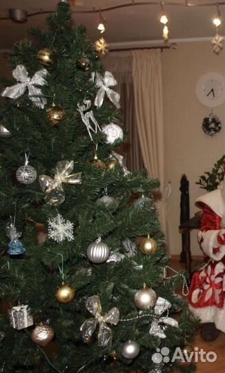 Елка искусственная 210