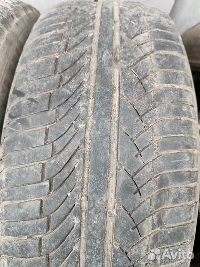 Michelin Latitude Diamaris 215/65 R16 98H