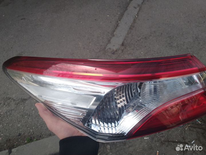 Задняя фара оригинал